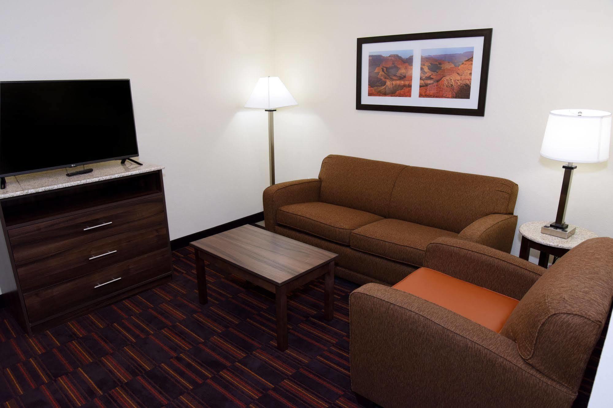 Home Away Kitchen Suites Enid المظهر الخارجي الصورة